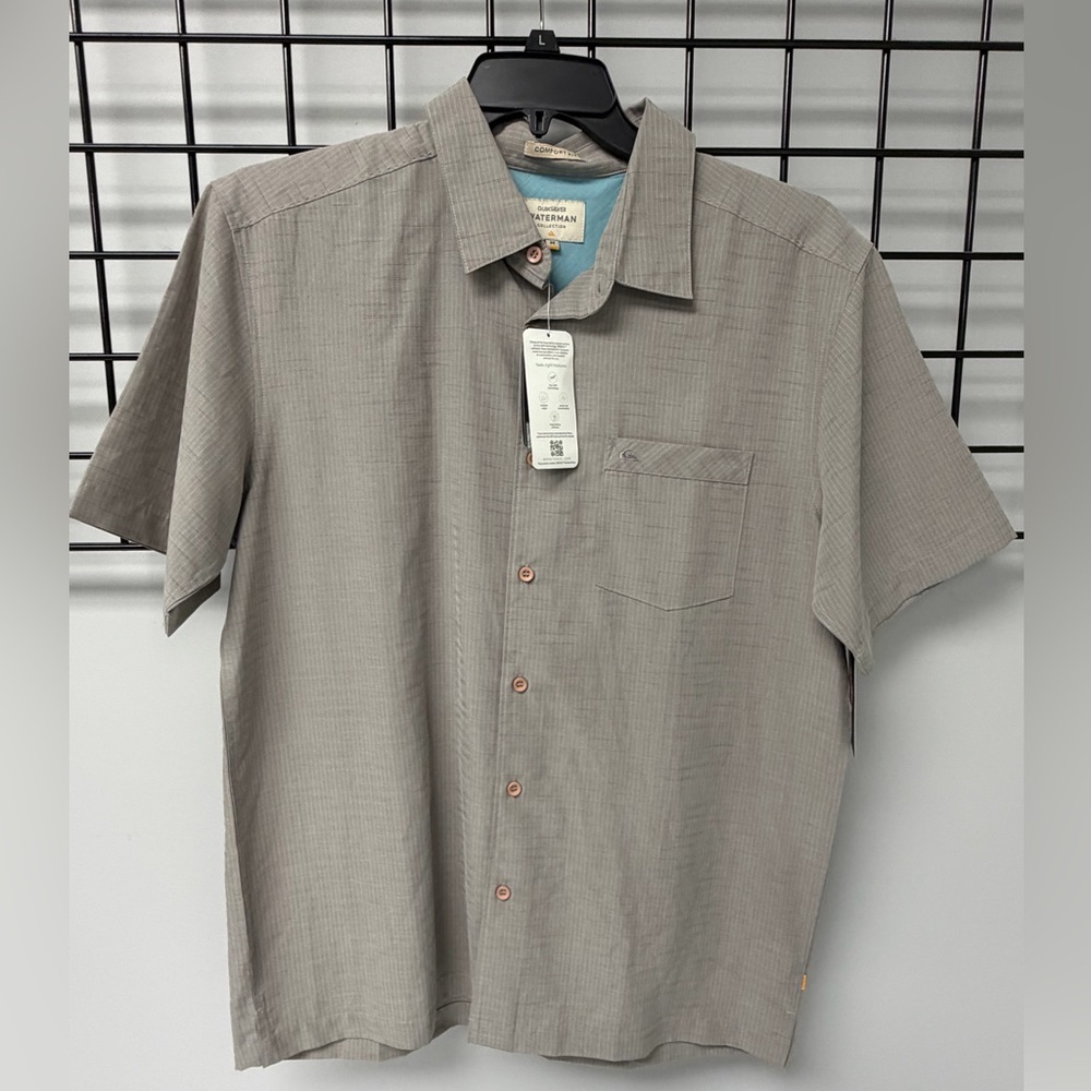 Quiksilver Men's Casual Gray Button Down Shirt